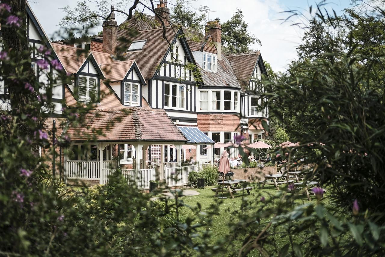 The White Buck Hotel Burley Exterior photo