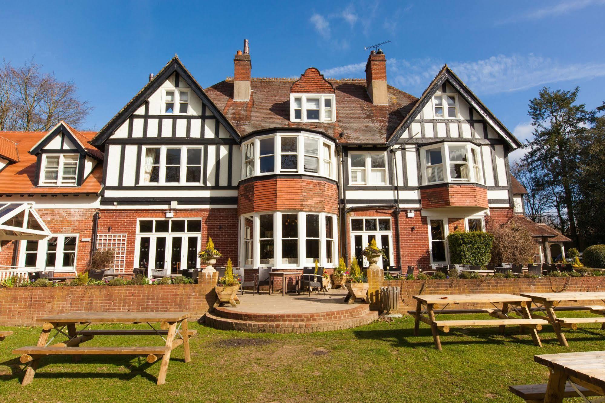 The White Buck Hotel Burley Exterior photo