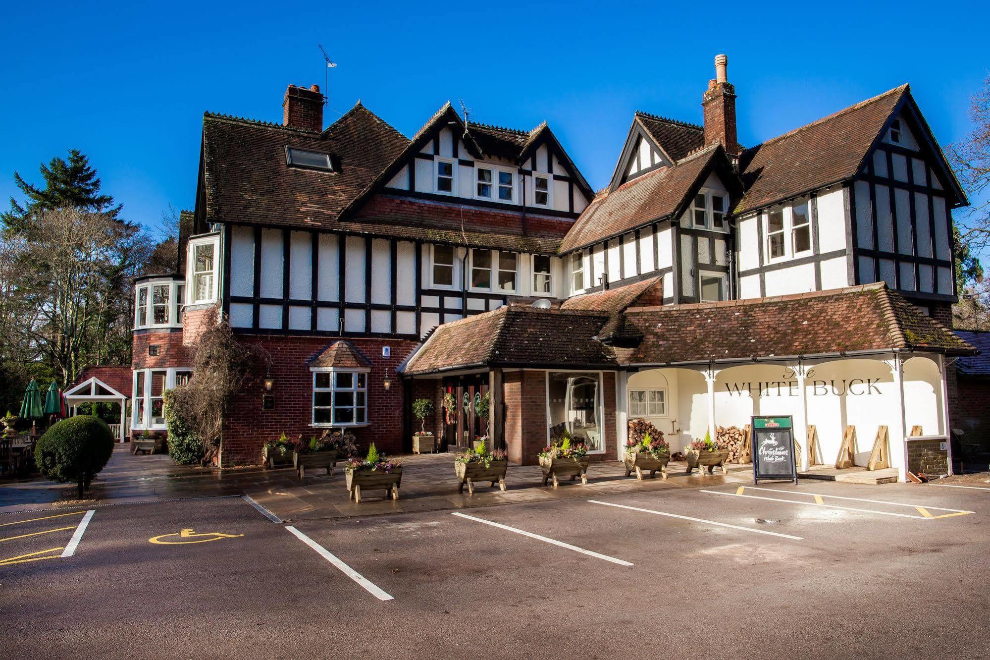 The White Buck Hotel Burley Exterior photo